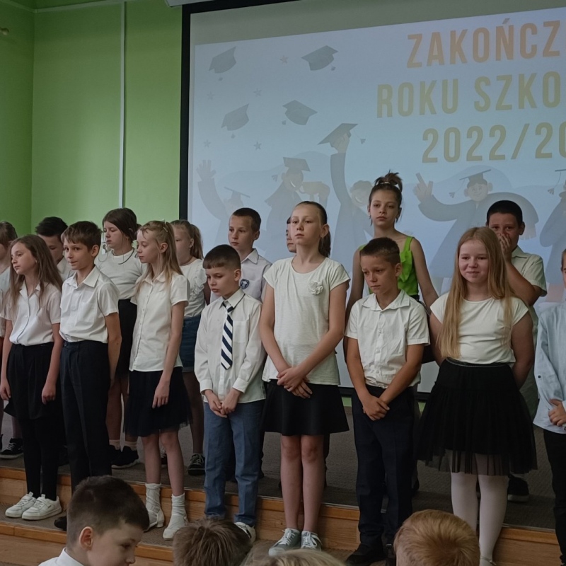 Występujący uczniowie z klasy 3