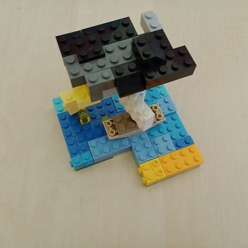 burza na jeziorze scena z klocków LEGO