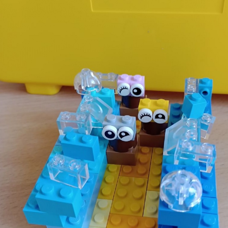 przejście przez Morze Czerwone scena z klocków LEGO