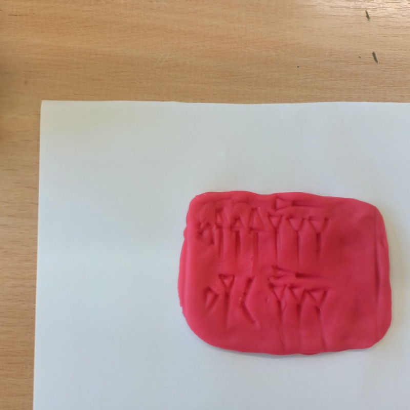 Prace uczniów klas 5 z lekcji historii