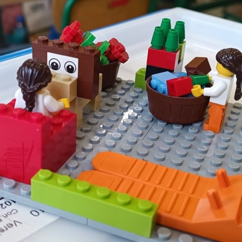 budowla z klocków lego