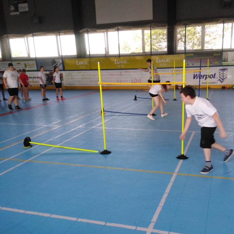 Dzień sportu klasy starsze podczas zawodów