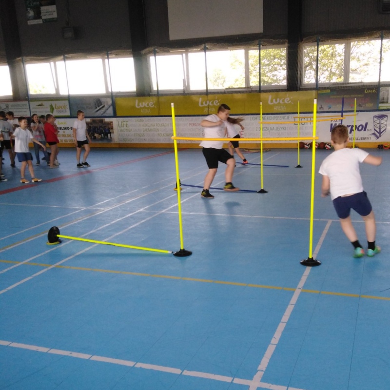 Dzień sportu klasy starsze podczas zawodów