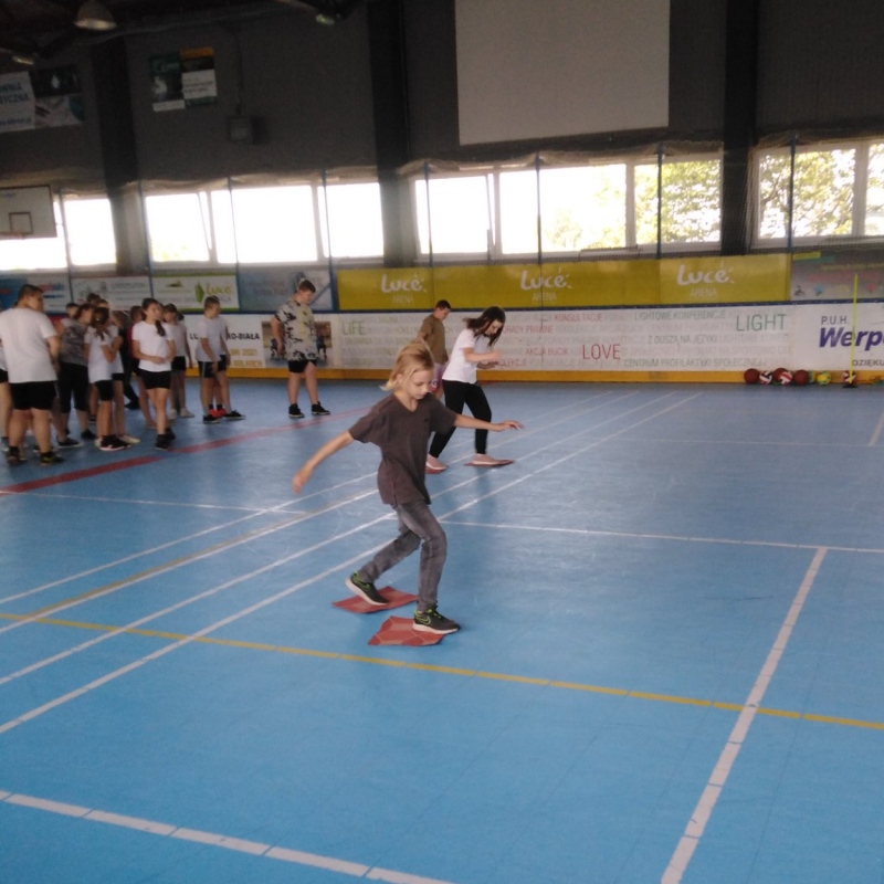 Dzień sportu klasy starsze podczas zawodów